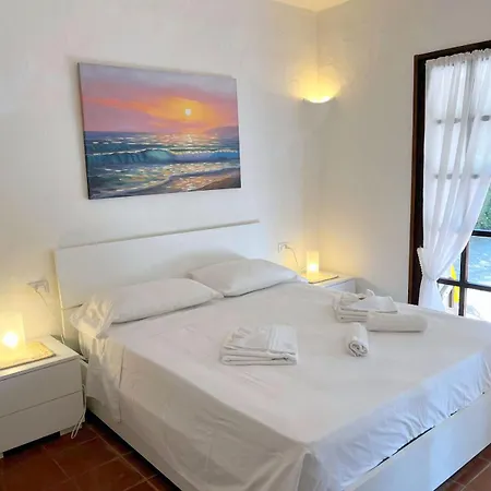 Dom wakacyjny Ibiscus, Notteri Villasimius