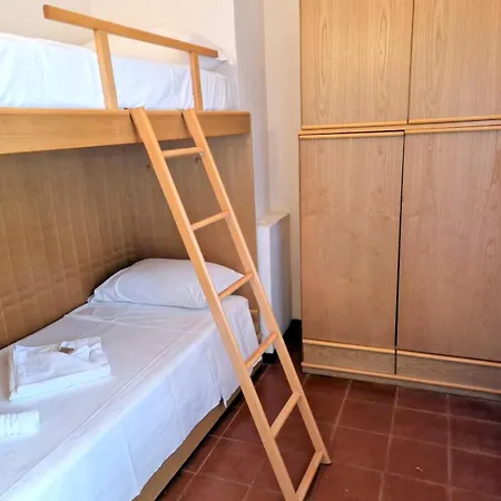 Ibiscus, Notteri Dom wakacyjny *