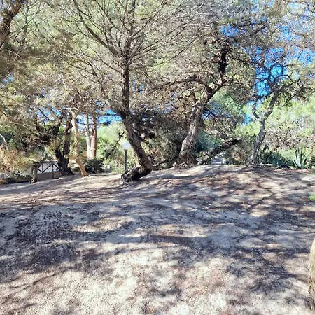 Ibiscus, Notteri Dom wakacyjny *