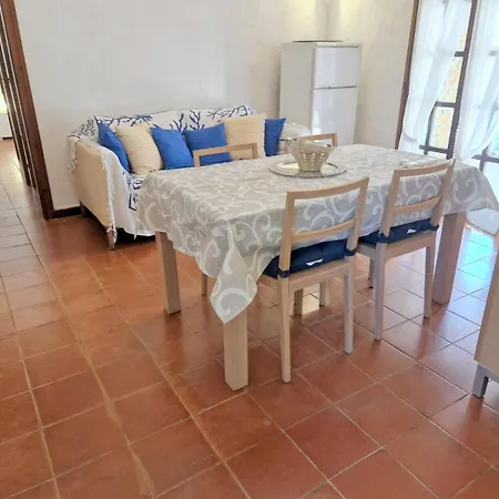 Ibiscus, Notteri Holiday home